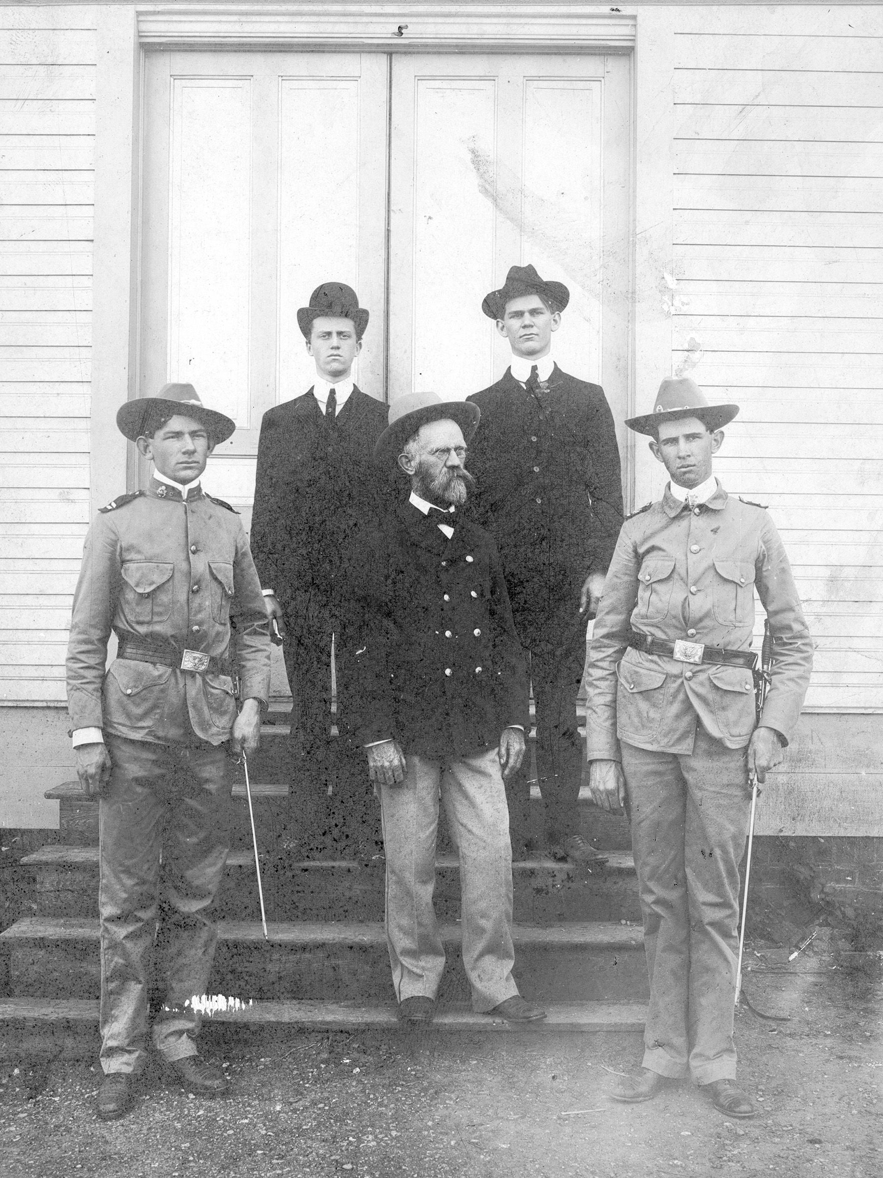 The first faculty of the Carlisle Military Academy