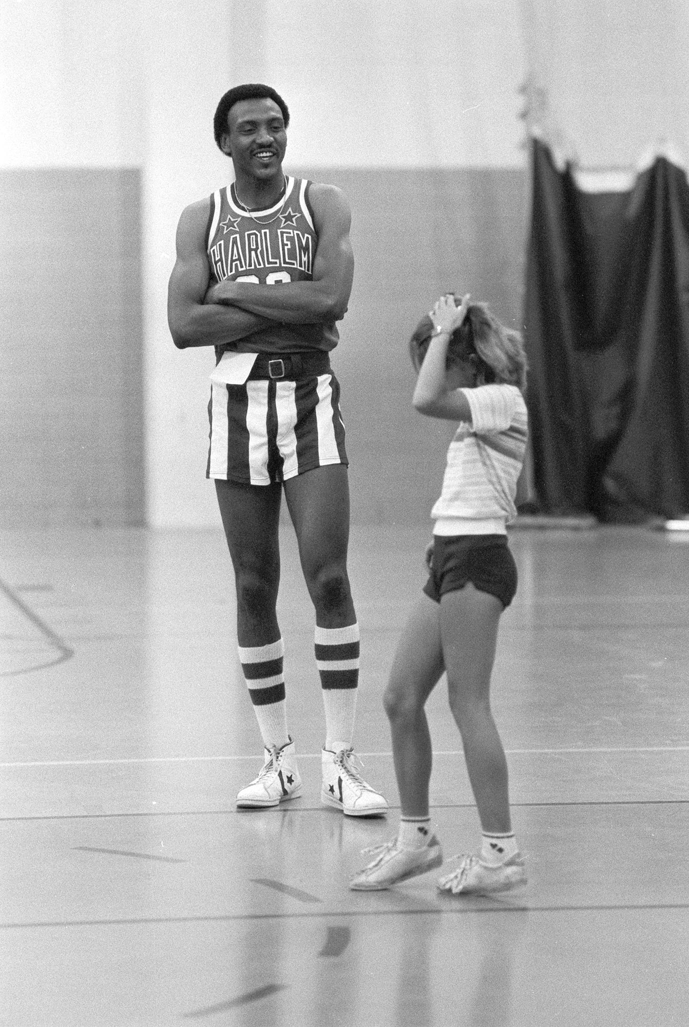 Albert Culton of the Harlem Globetrotters with Staci Hale 1983
